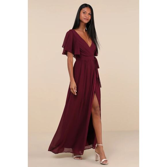 NWT Lulus Convincing Grace Burgundy Flutter Sleeve Wrap Maxi Dress Wedding Sz M - Picture 7 of 8